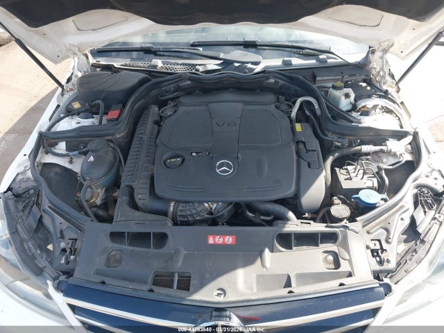 Aukcja sprzedaży 2014 Mercedes-benz C 300 Sport 4matic, vin: WDDGF8AB2EG203861, numer aukcji: 44753840