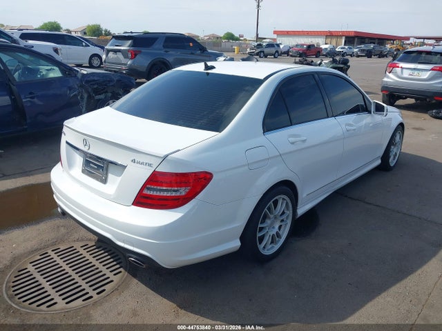 Aukcja sprzedaży 2014 Mercedes-benz C 300 Sport 4matic, vin: WDDGF8AB2EG203861, numer aukcji: 44753840