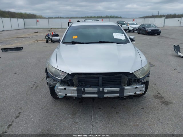 44753849 :رقم المزاد ، 1FAHP2E87FG124152 vin ، 2015 Ford Taurus Sel مزاد بيع