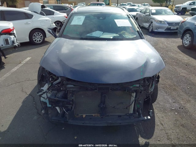 JTHX3JBH9N2049366 Lexus UX 200