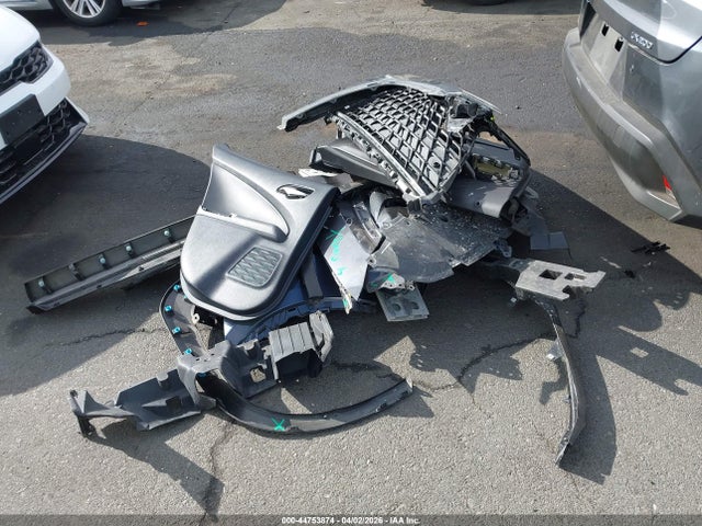 JTHX3JBH9N2049366 Lexus UX 200