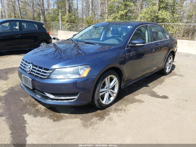 44753917 :رقم المزاد ، 1VWBN7A39EC108213 vin ، 2014 Volkswagen Passat 2.0l Tdi Se مزاد بيع