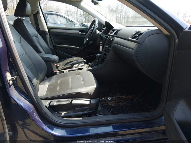 44753917 :رقم المزاد ، 1VWBN7A39EC108213 vin ، 2014 Volkswagen Passat 2.0l Tdi Se مزاد بيع