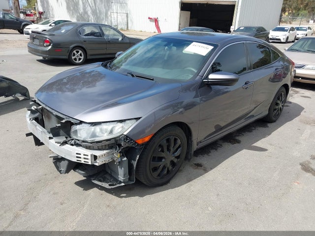 Honda Civic Lx 2017 2HGFC2F59HH557899 Image 2