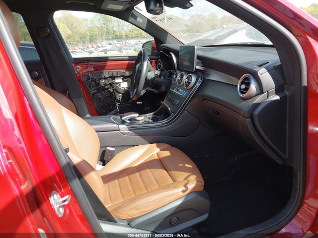 2018 Mercedes-benz Glc 300 მანქანა იყიდება აუქციონზე, vin: WDC0G4JB4JV035173, აუქციონის ნომერი: 44753927