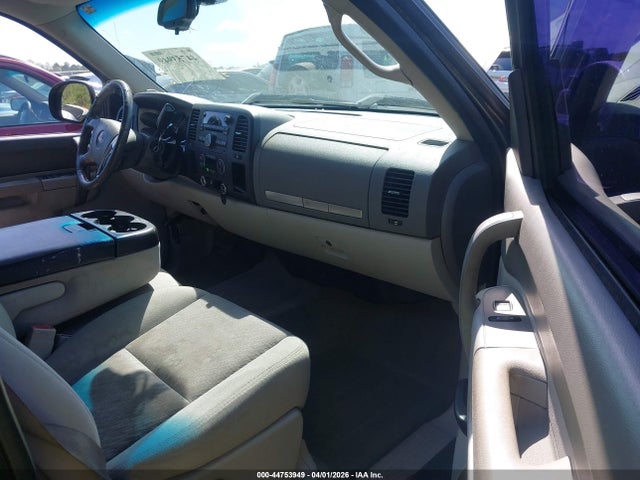44753949 :رقم المزاد ، 1GTR1VE07BZ337337 vin ، 2011 Gmc Sierra 1500 Sle مزاد بيع