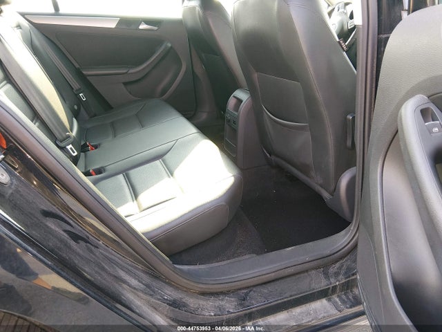 Продажа на аукционе авто 2014 Volkswagen Jetta 1.8t Se, vin: 3VWD07AJ0EM443297, номер лота: 44753953