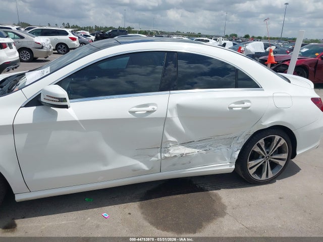 44753970 :رقم المزاد ، WDDSJ4EB1KN768122 vin ، 2019 Mercedes-benz Cla 250 مزاد بيع