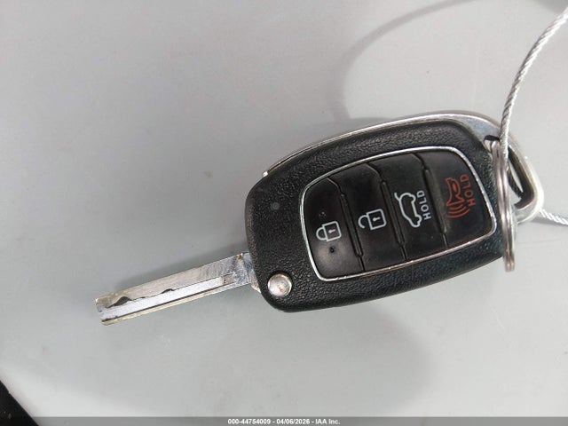 5XYZT3LB9JG526801 Hyundai Santa Fe Sport 2.4l