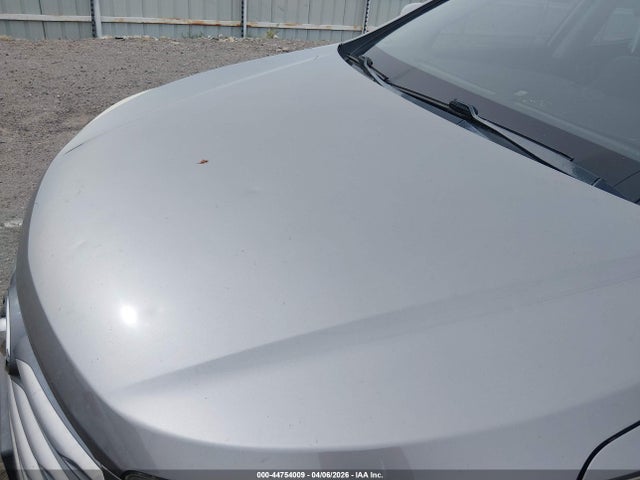 5XYZT3LB9JG526801 Hyundai Santa Fe Sport 2.4l
