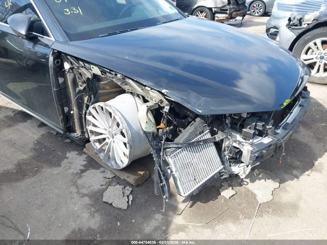 44754036 :رقم المزاد ، WAU8EAF8XLN004732 vin ، 2020 Audi A8 L 60 Tfsi Quattro Tiptronic مزاد بيع