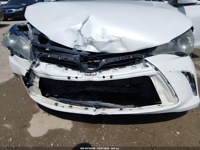 4T1BF1FK9FU938940 Toyota CAMRY SE