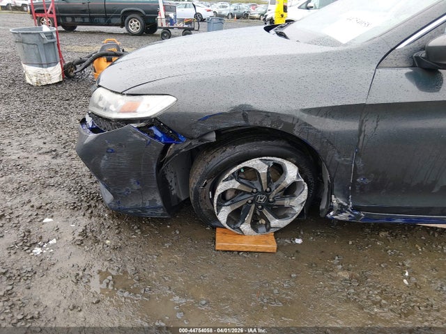 Продажа на аукционе авто 2016 Honda Accord Lx-s, vin: 1HGCT1B35GA011048, номер лота: 44754058