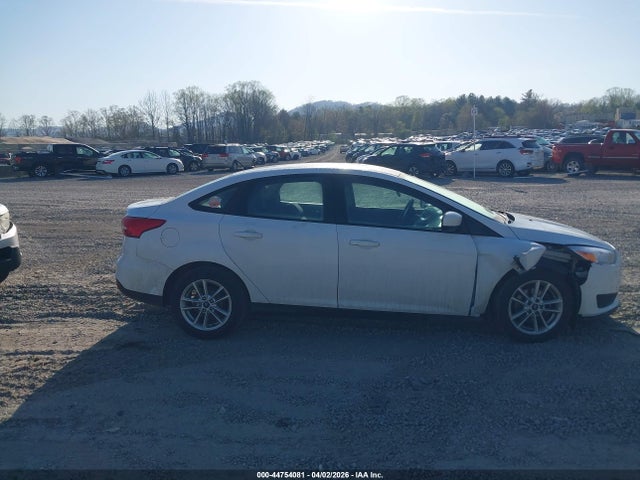 Ford FOCUS SE 2018 1FADP3F23JL327246 Image 13