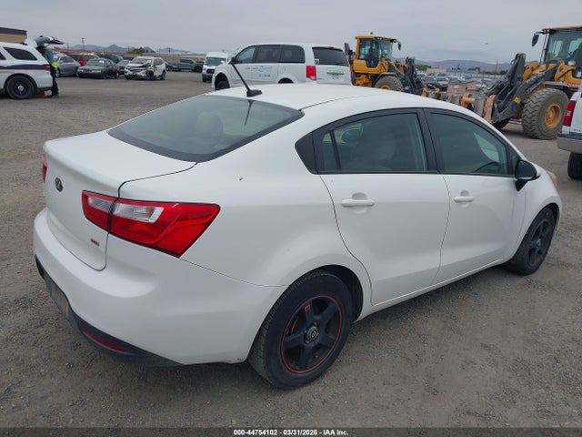 KIA RIO LX 2014 KNADM4A32E6387674 Image 4