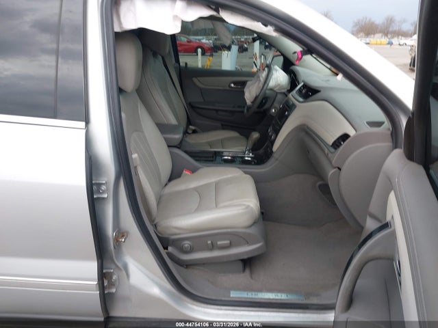 Chevrolet Traverse Premier 2017 1GNKVJKD8HJ312757 Image 5