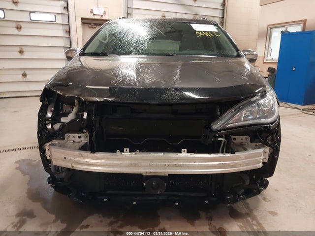 2C4RC1GG7HR517983 Chrysler Pacifica Limited