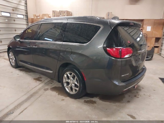 2C4RC1GG7HR517983 Chrysler Pacifica Limited