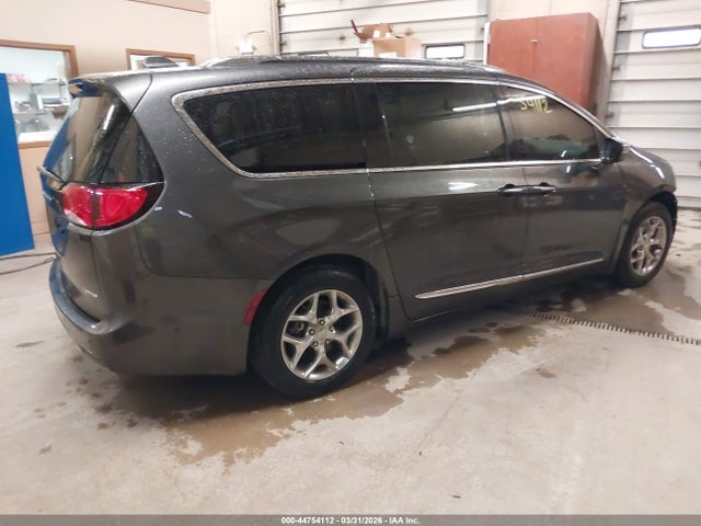 2C4RC1GG7HR517983 Chrysler Pacifica Limited