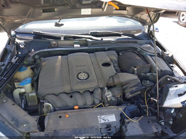 44754129 :رقم المزاد ، 3VWDX7AJ8BM360479 vin ، 2011 Volkswagen Jetta 2.5l Se مزاد بيع