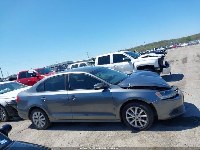 44754129 :رقم المزاد ، 3VWDX7AJ8BM360479 vin ، 2011 Volkswagen Jetta 2.5l Se مزاد بيع