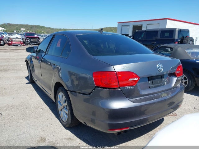 44754129 :رقم المزاد ، 3VWDX7AJ8BM360479 vin ، 2011 Volkswagen Jetta 2.5l Se مزاد بيع
