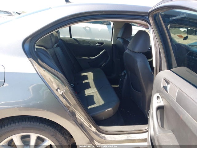 44754129 :رقم المزاد ، 3VWDX7AJ8BM360479 vin ، 2011 Volkswagen Jetta 2.5l Se مزاد بيع
