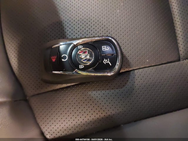Продаж на аукціоні авто 2024 Buick Enclave Essence Awd, vin: 5GAEVAKW3RJ115666, номер лоту: 44754156