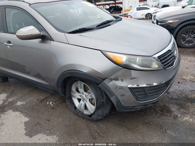 2013 Kia Sportage Lx მანქანა იყიდება აუქციონზე, vin: KNDPB3A29D7485939, აუქციონის ნომერი: 44754158
