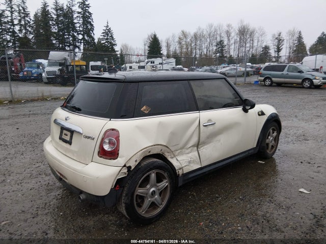 2012 MINI COOPER WMWSU3C57CT261101 Photo 5