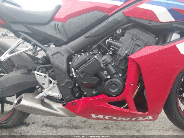 Honda CBR650 R 2024 MLHRH1553R5000503 Image 8