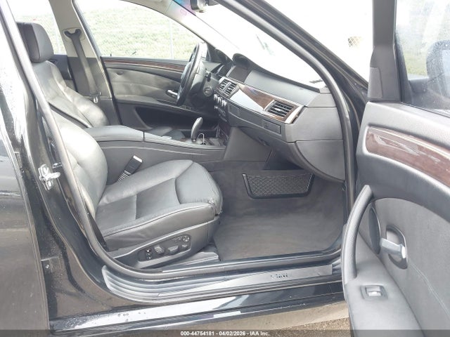 2008 Bmw 535i მანქანა იყიდება აუქციონზე, vin: WBANW13588CZ75337, აუქციონის ნომერი: 44754181