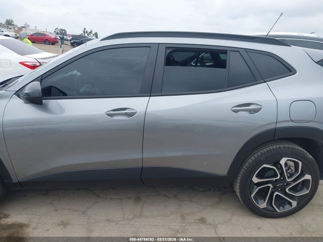 KL77LJE23RC156175 Chevrolet Trax Fwd 2rs