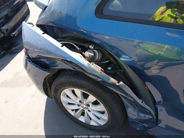 Aukcja sprzedaży 2018 Volkswagen Beetle, vin: 3VWFD7ATXJM716660, numer aukcji: 44754204