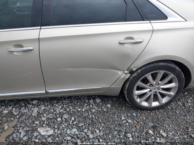 44754218 :رقم المزاد ، 2G61P5S39D9227206 vin ، 2013 Cadillac Xts Luxury مزاد بيع