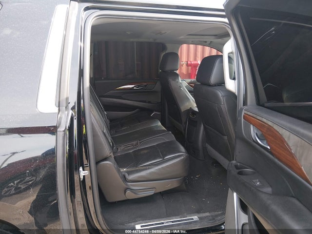 Продаж на аукціоні авто 2019 Cadillac Escalade Esv Luxury, vin: 1GYS4HKJ4KR275283, номер лоту: 44754246
