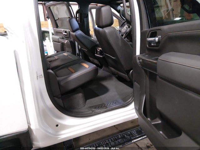 1GT49PEY1NF304232 GMC Sierra 2500hd 4wd Standard Bed At4