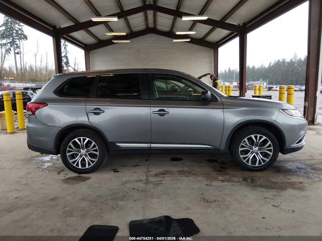 Mitsubishi Outlander Es 2016 JA4AZ3A32GZ042061 Image 13