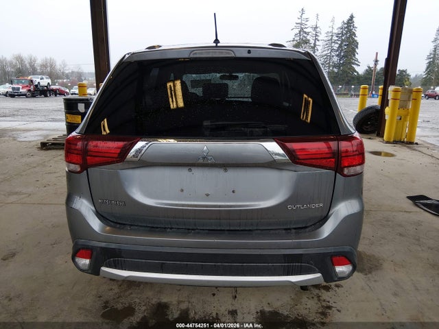 Mitsubishi Outlander Es 2016 JA4AZ3A32GZ042061 Image 16