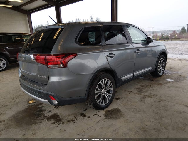 2016 MITSUBISHI OUTLANDER JA4AZ3A32GZ042061 Photo 3