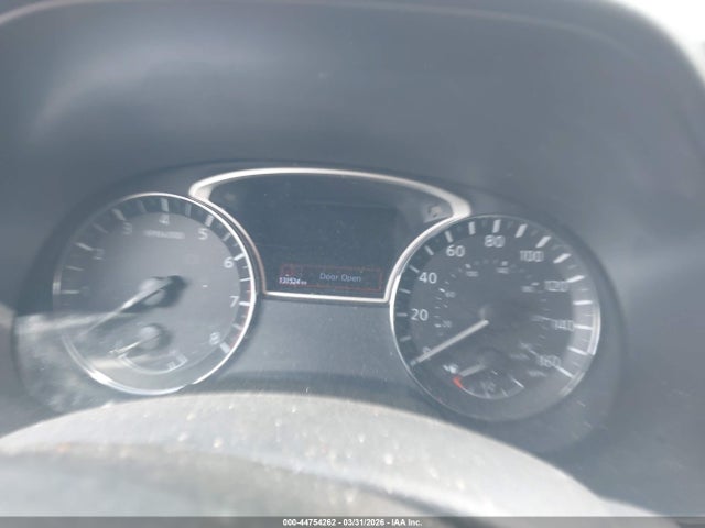 44754262 :رقم المزاد ، 5N1DR2CN4LC577798 vin ، 2020 Nissan Pathfinder Sl 2wd مزاد بيع