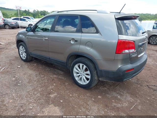 44754270 :رقم المزاد ، 5XYKUDA19BG069231 vin ، 2011 Kia Sorento Ex مزاد بيع