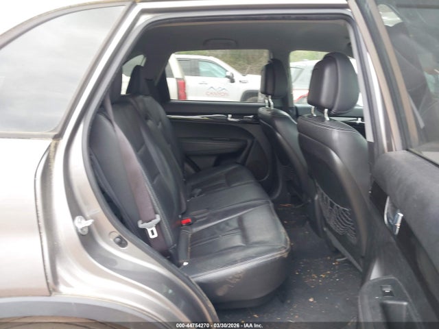 44754270 :رقم المزاد ، 5XYKUDA19BG069231 vin ، 2011 Kia Sorento Ex مزاد بيع