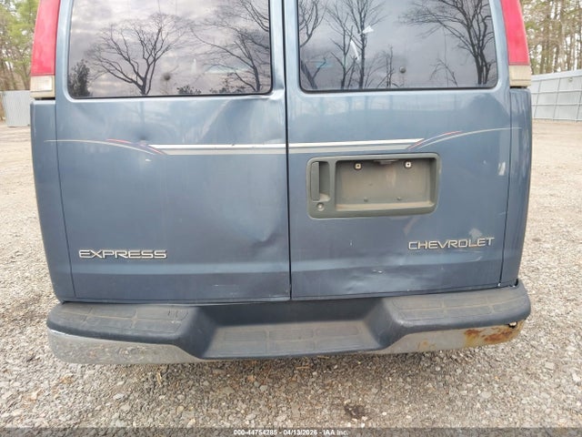 1999 Chevrolet Express მანქანა იყიდება აუქციონზე, vin: 1GBFG15R1X1083885, აუქციონის ნომერი: 44754285