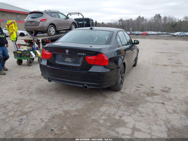2011 BMW 335I WBAPL5G56BNN23210 Photo 3