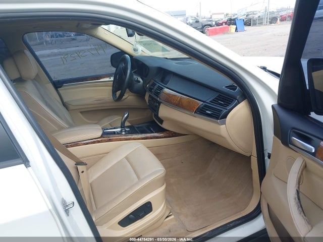 2012 BMW X5 5UXZW0C52CL667134 Photo 4