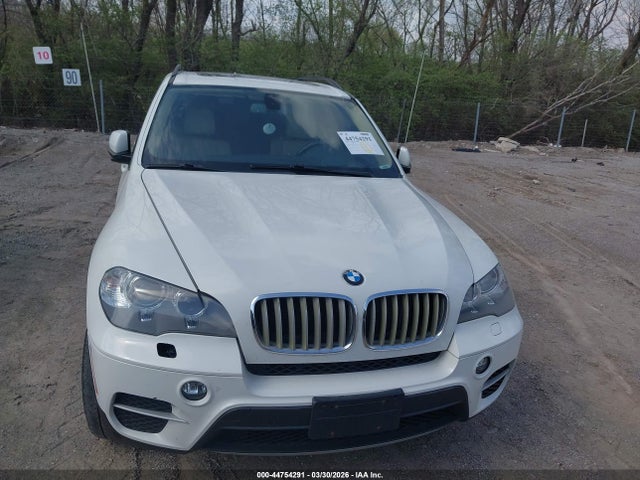 2012 BMW X5 5UXZW0C52CL667134 Photo 5