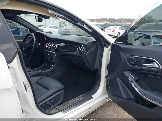 WDDSJ4GB9FN174767 Mercedes-Benz CLA 250 4MATIC