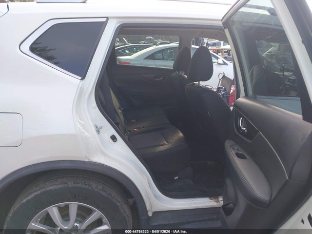 Продаж на аукціоні авто 2018 Nissan Rogue Sv, vin: KNMAT2MV6JP520371, номер лоту: 44754323