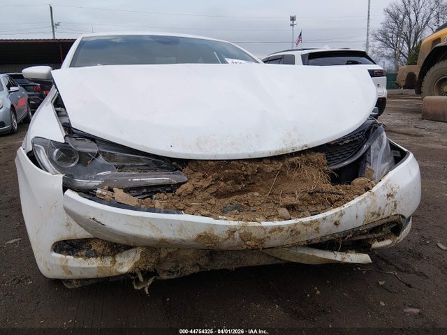 Продажа на аукционе авто 2015 Chrysler 200 S, vin: 1C3CCCBB7FN646916, номер лота: 44754325
